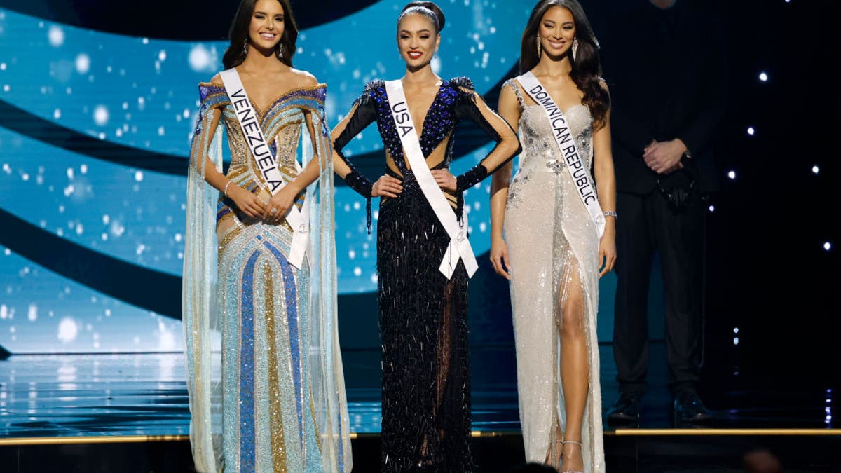 Miss Venezuela Amanda Dudamel Miss USA R'bonney Gabriel and Miss Dominican Republic Andreína Martínez