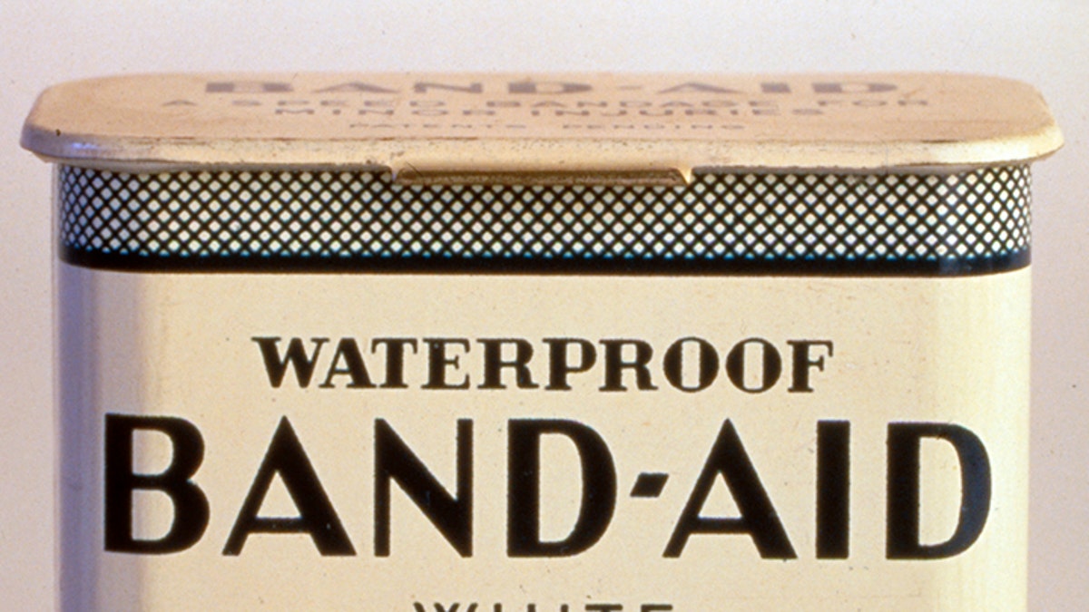 Band aid deals 1920