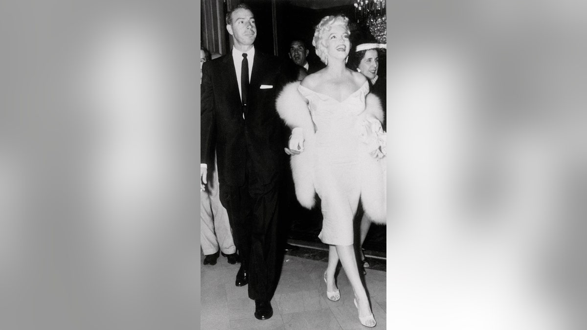 Marilyn Monroe Joe DiMaggio