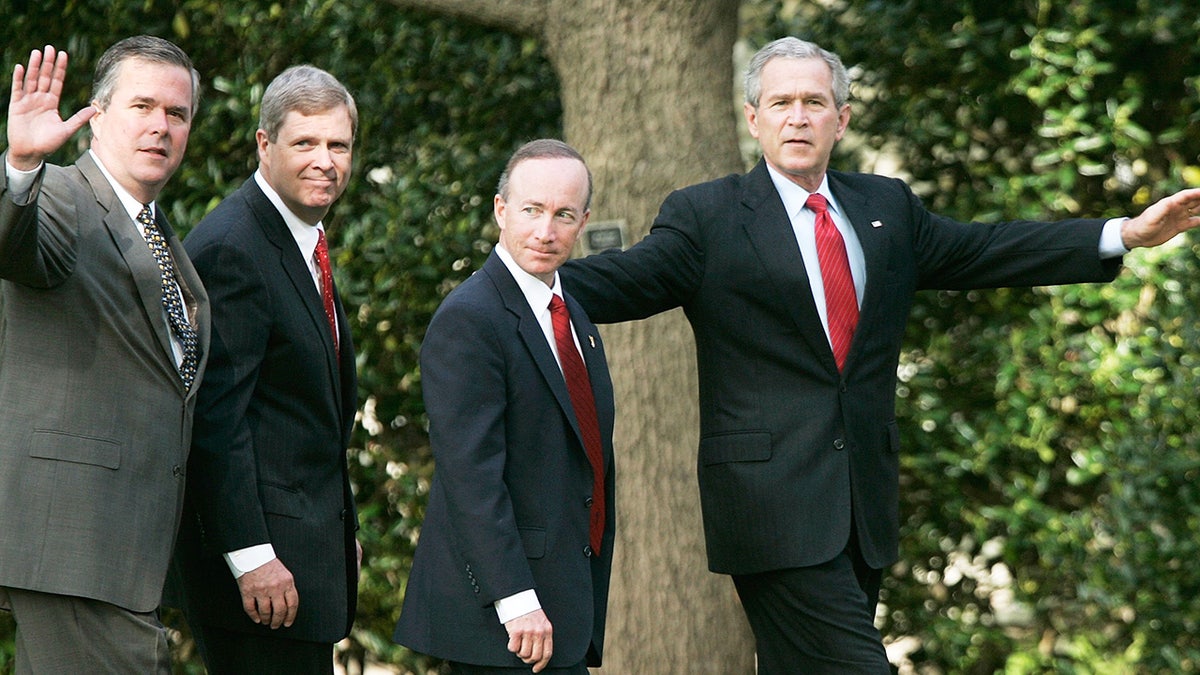 Mitch Daniels, George W. Bush
