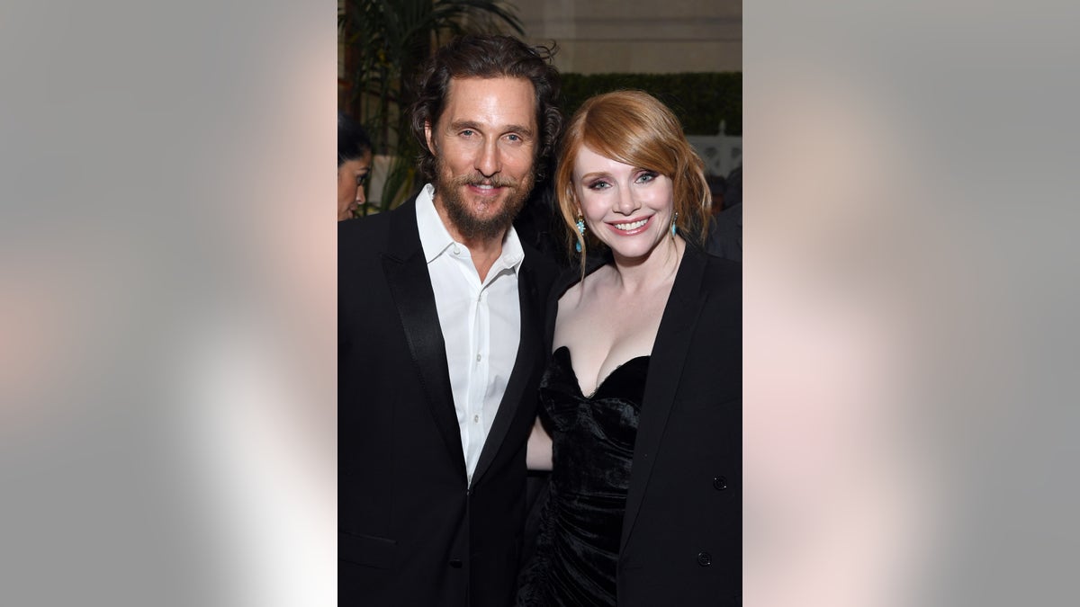 Matthew McConaughey and Bryce Dallas Howard