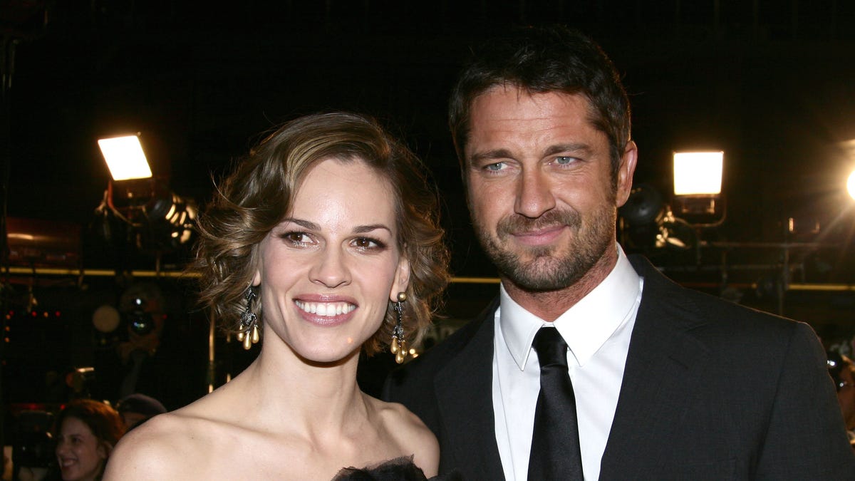 Hilary Swank and Gerard Butler "P.S. I Love You" premiere