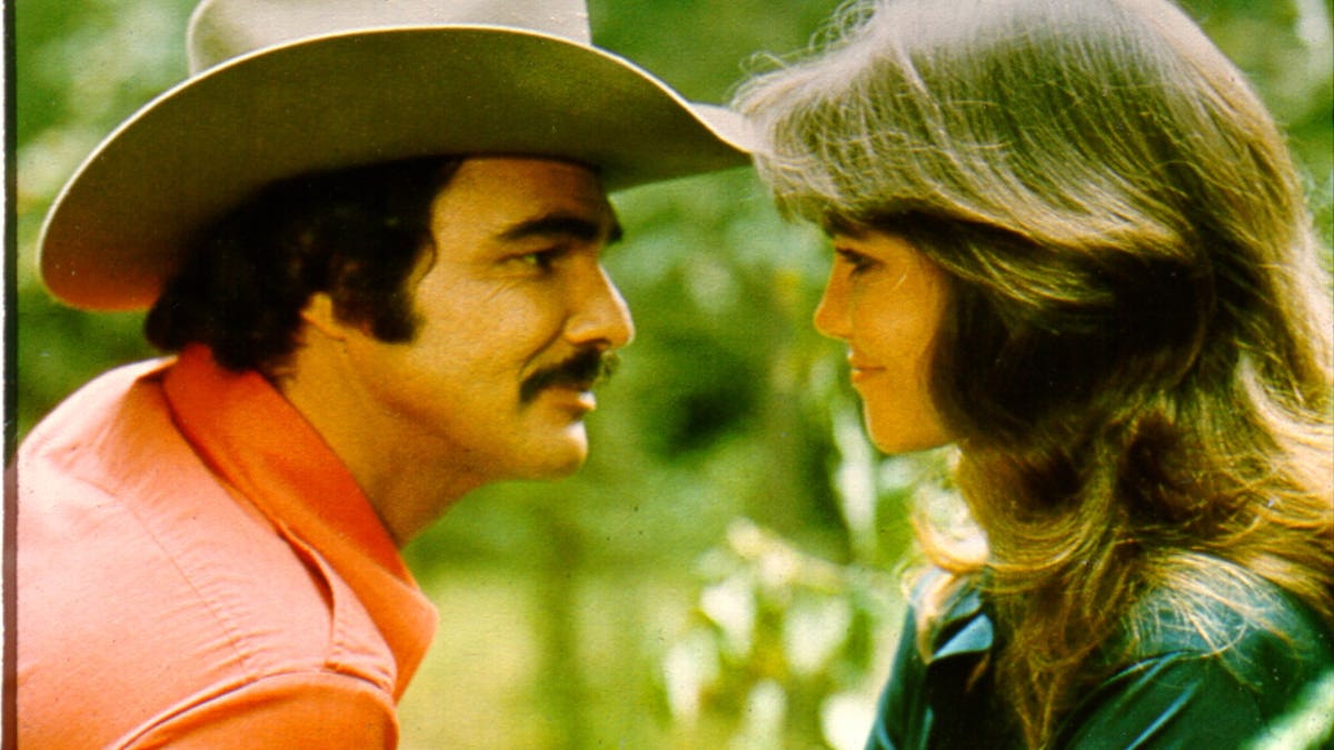 Sally Field and Burt Reynolds in Smokey and the Bandit