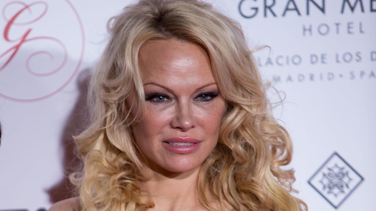 Pamela Anderson reveals she has never seen stolen sex tape with ex Tommy Lee It was very hurtful Fox News photo
