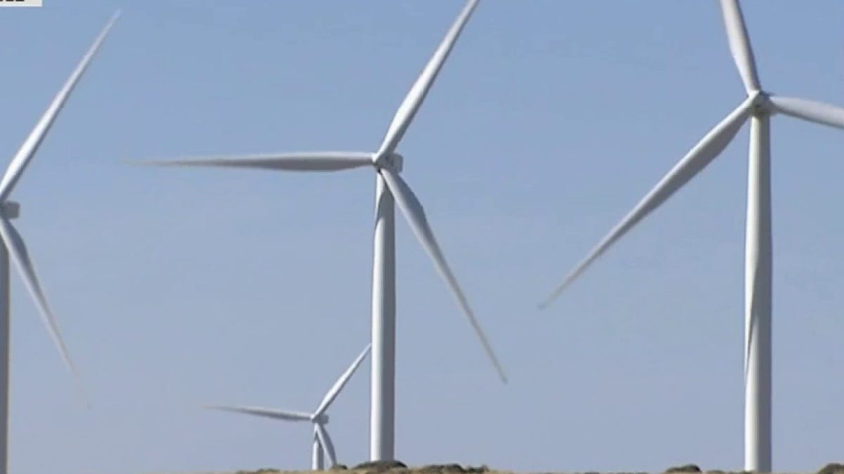 Windmill file photo screenshot