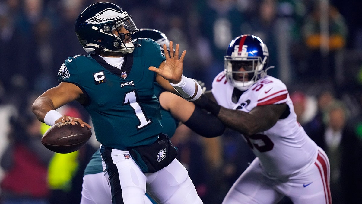 Eagles HC compares Jalen Hurts to Michael Jordan after win over Giants, FIRST THINGS FIRST