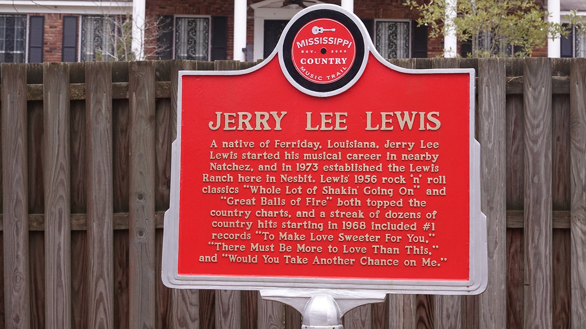 Jerry Lee Lewis estate in Mississippi