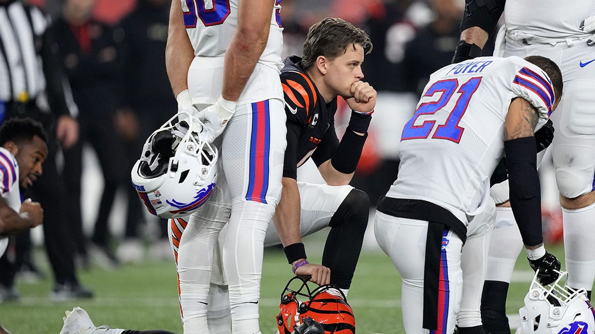 Bengals quarterback Joe Burrow on the football field