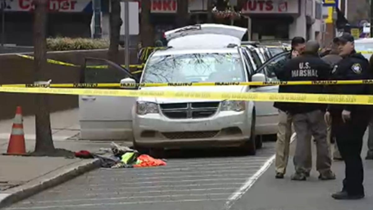 Security Shoots Armed Suspect Outside Of Philadelphia Federal Court ...