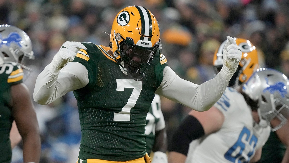 Packers' Rasul Douglas raises eyebrows with bizarre play vs Lions