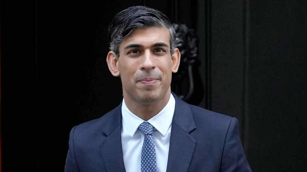 Rishi Sunak in front of 10 Downing Street