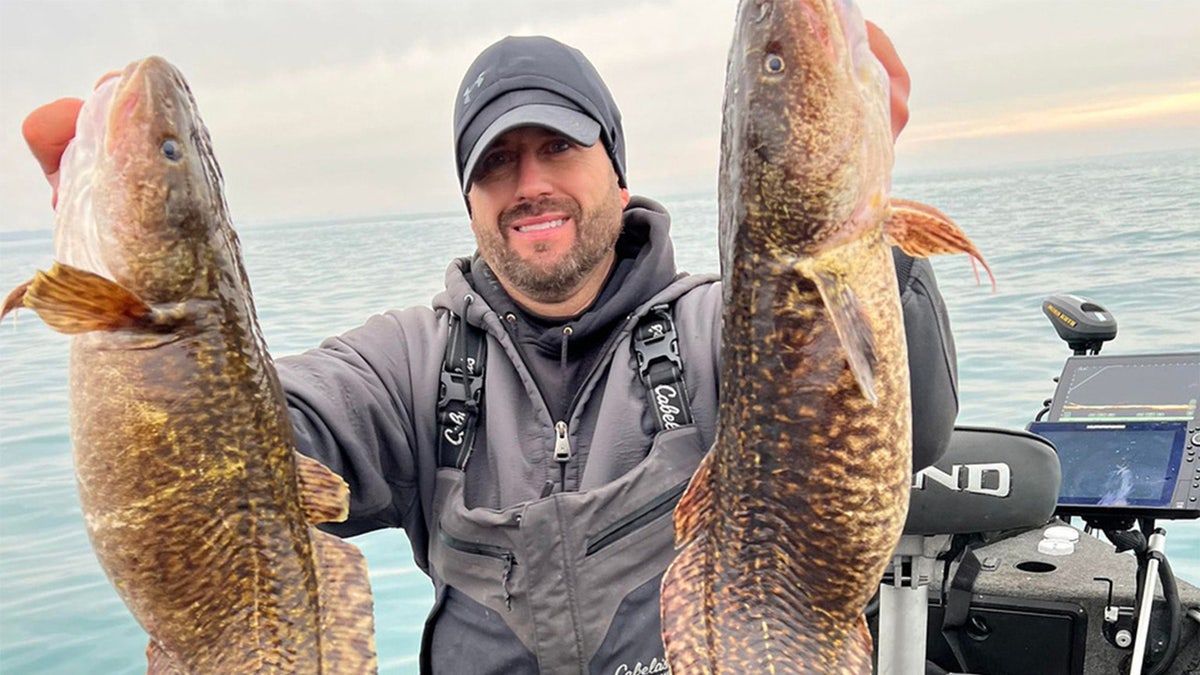 Indiana man breaks state fishing record twice in 1 day on Lake