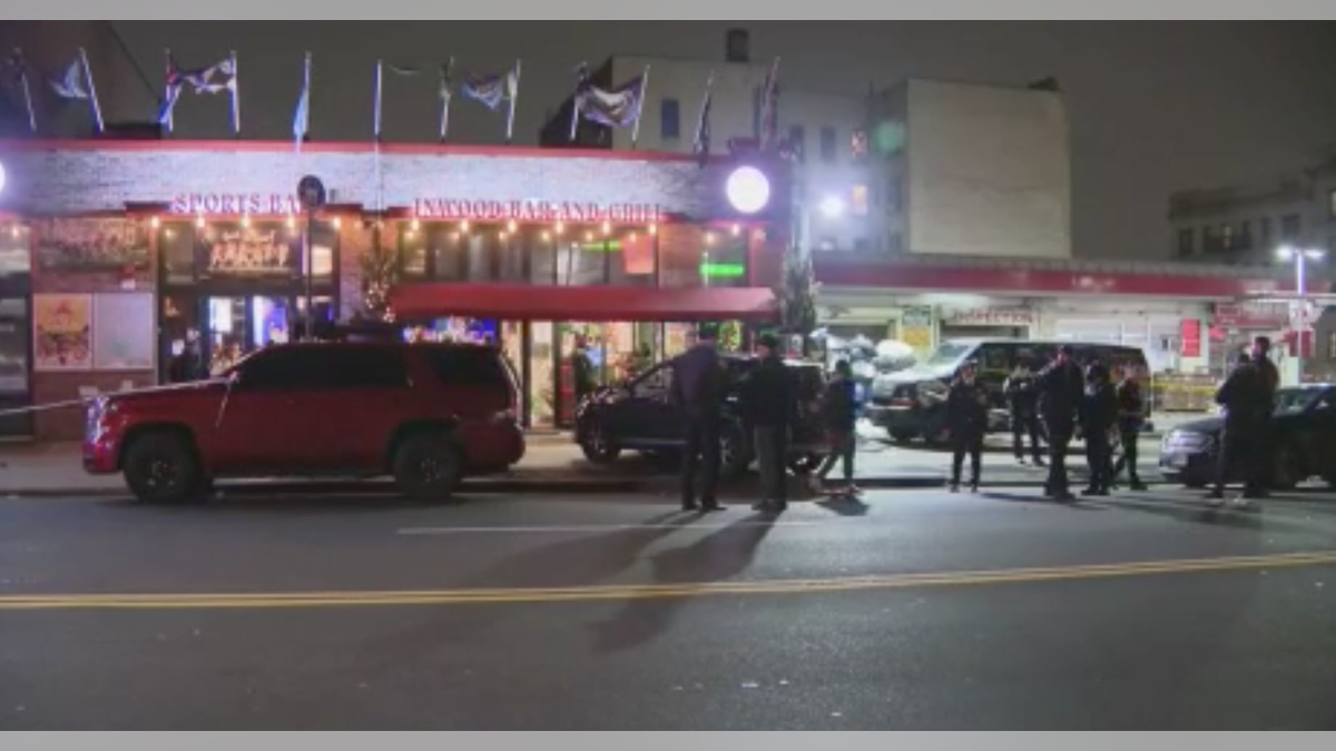 Aftermath of SUV crashing into Manhattan restaurant