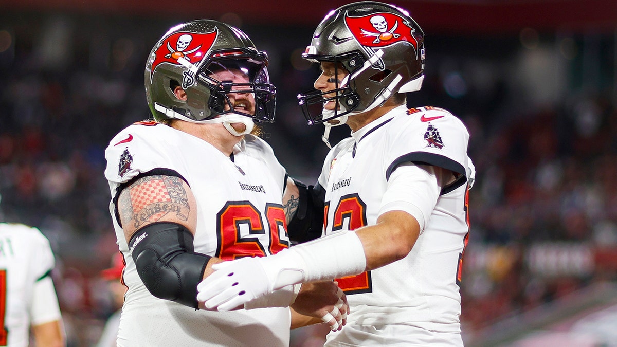 Tom Brady happy to have key offensive lineman back ahead of