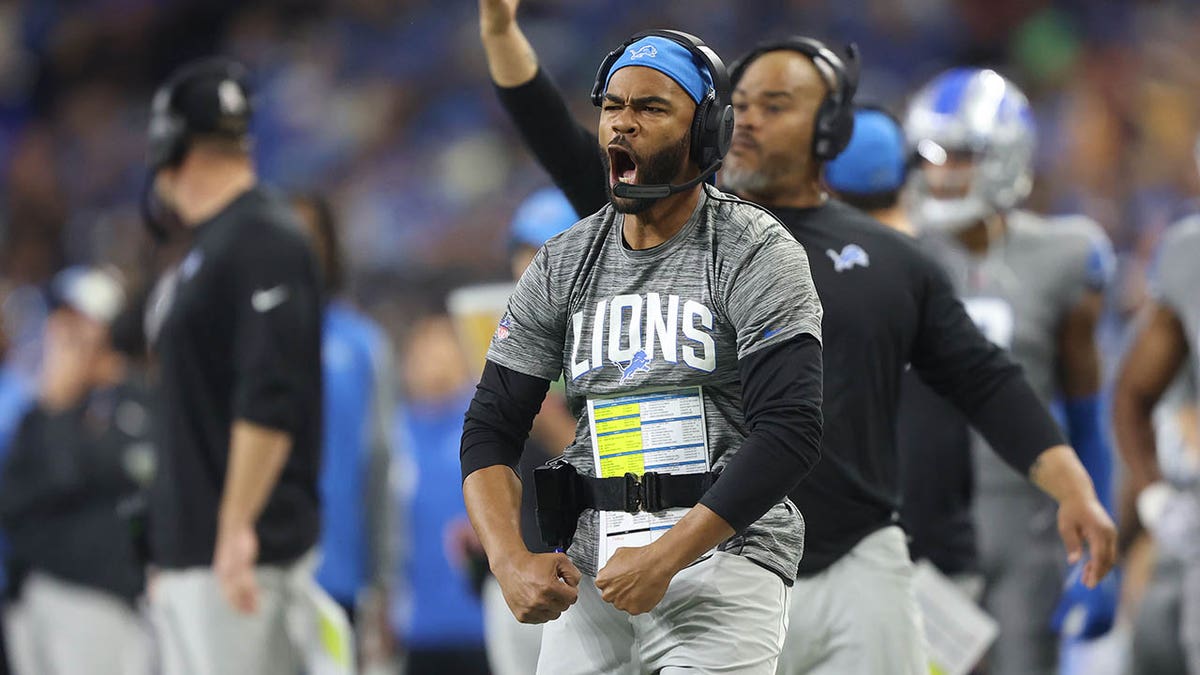 Antwaan Randle El coaching Lions