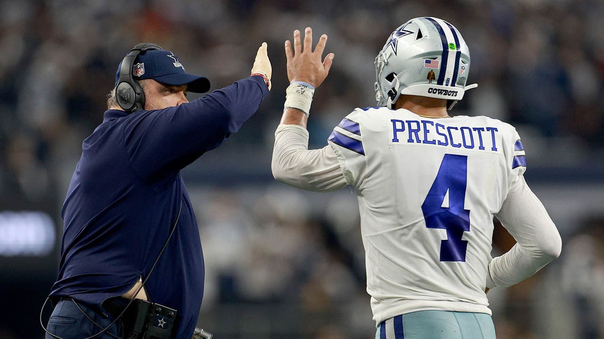 'I couldn't be more pleased' 2 Mike McCarthy celebrates with Dak Prescott