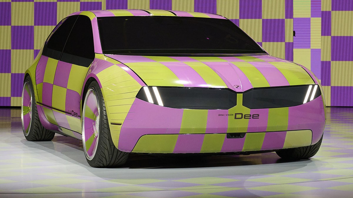 BMW s Dee is the color changing car of the future Fox News