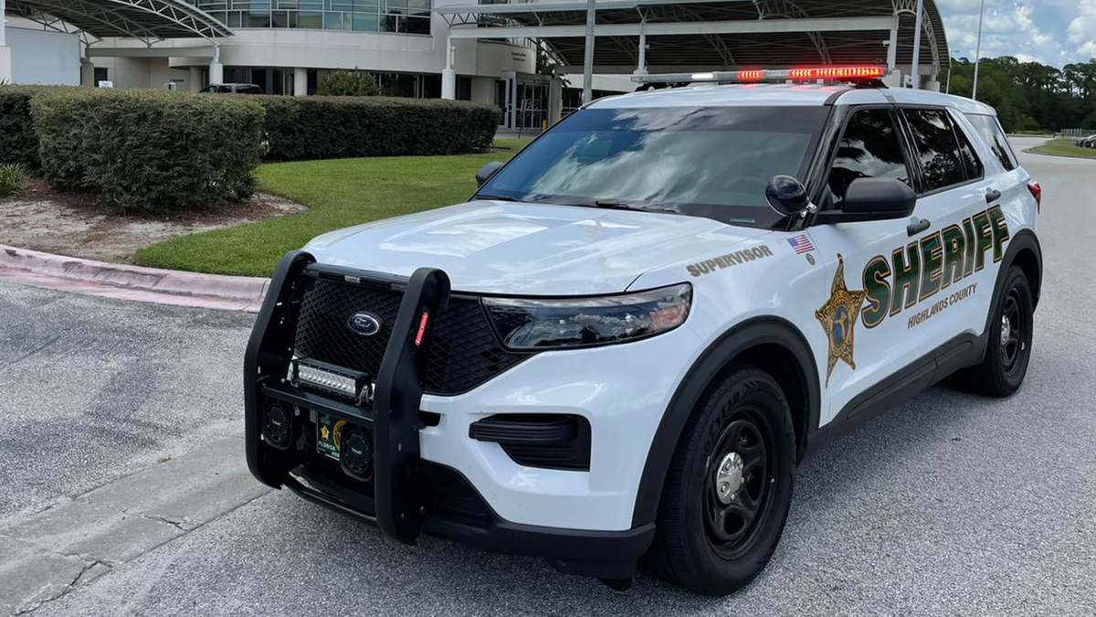 Highlands County Sheriff's Office car