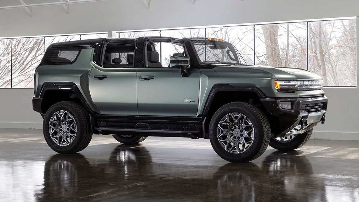 hummer suv