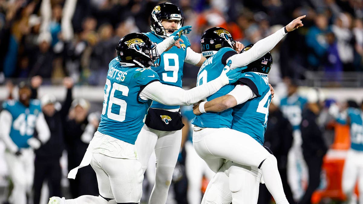 Jaguars walk off field goal