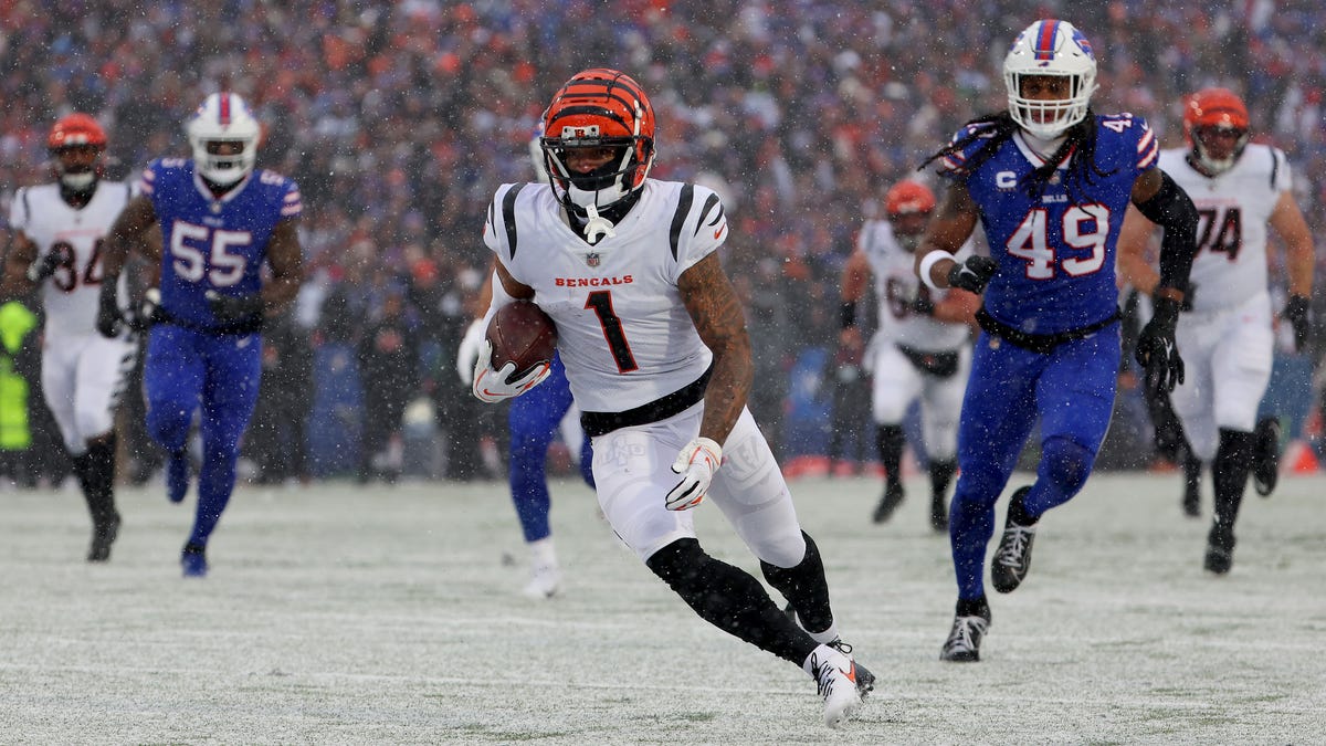 NFL referees come under fire after overturning Bengals' Ja'Marr Chase  touchdown vs Bills