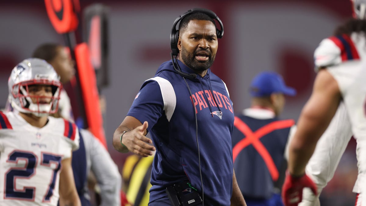 Patriots Announce Jerod Mayo Will Remain With Team Long Term In ...