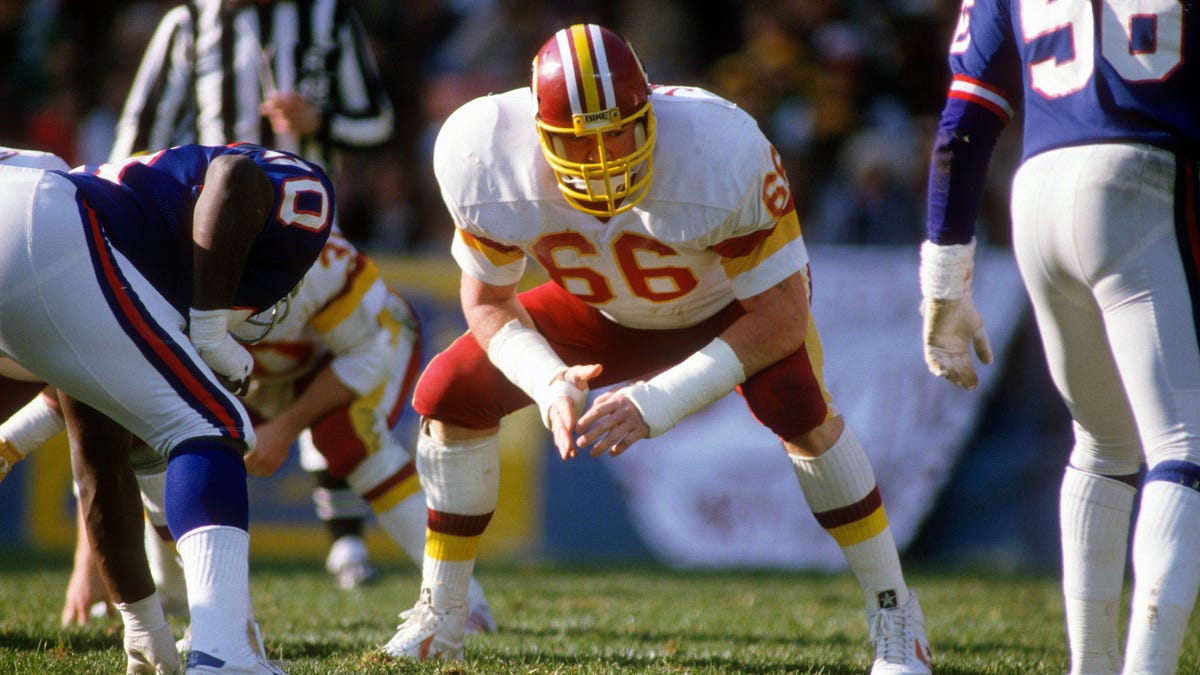 Joe Jacoby squats on offensive line