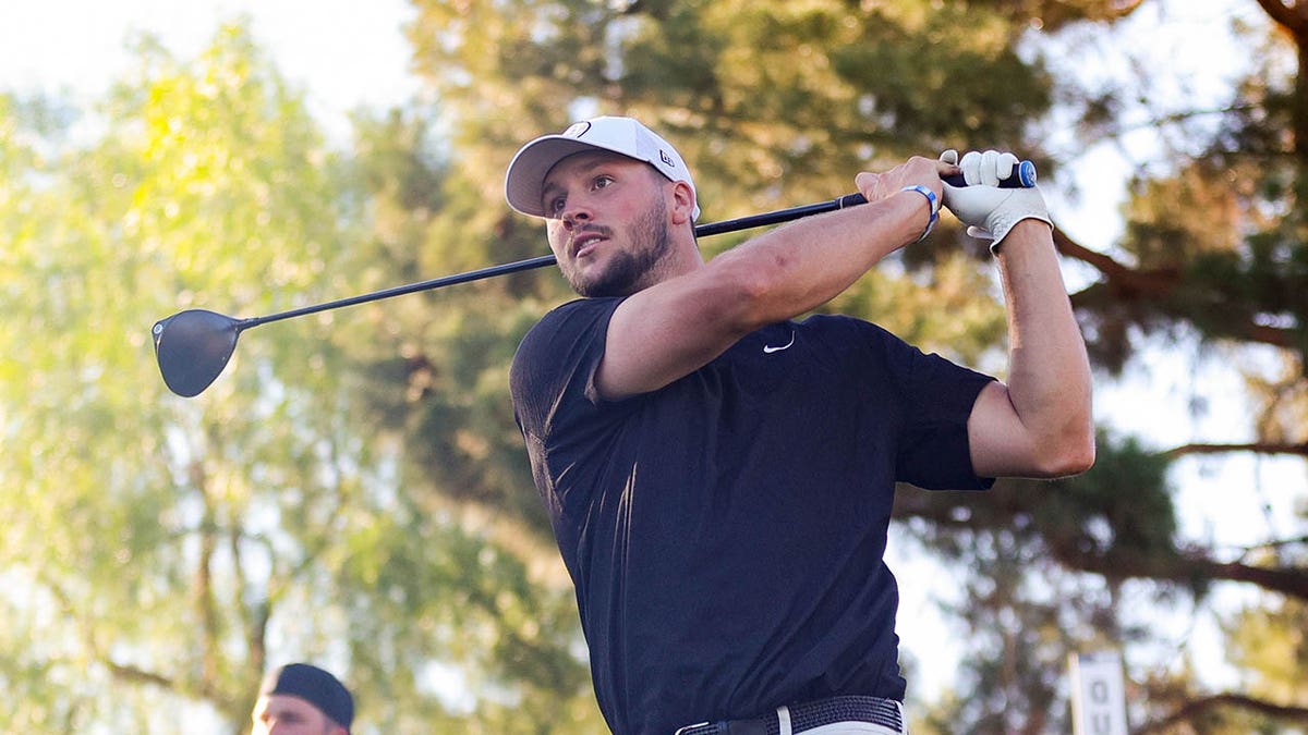 Josh Allen golfing