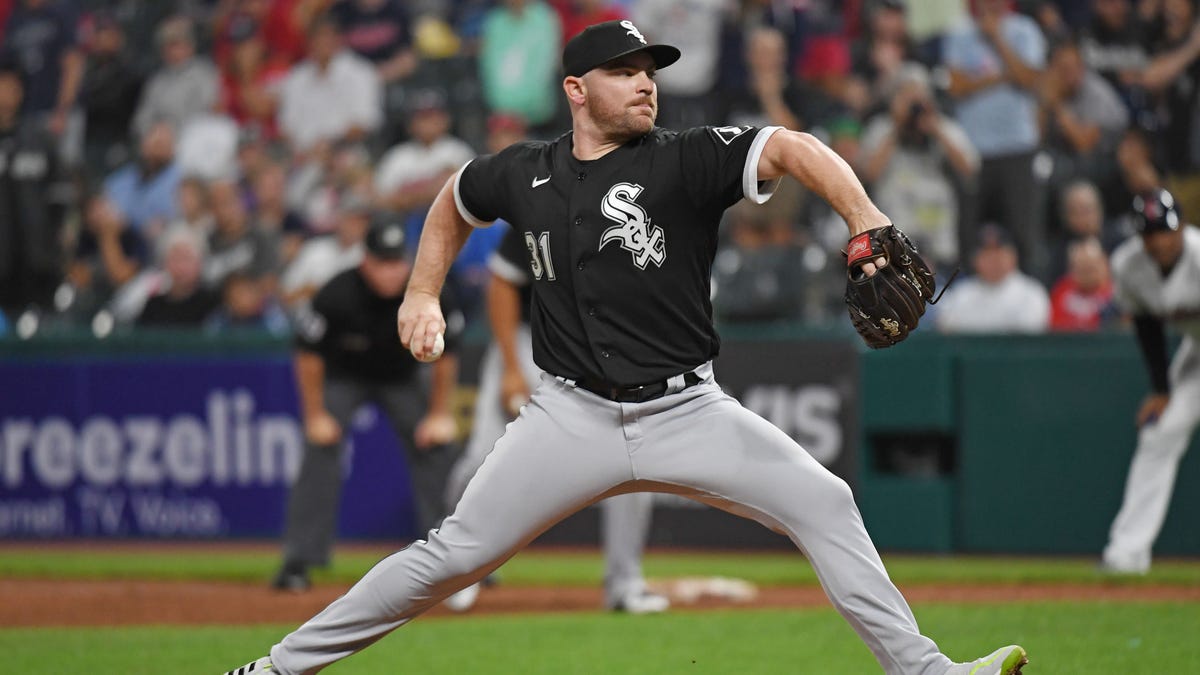 No one doubted Liam Hendriks would strike out cancer, but rapid return to  White Sox truly inspirational - CHGO
