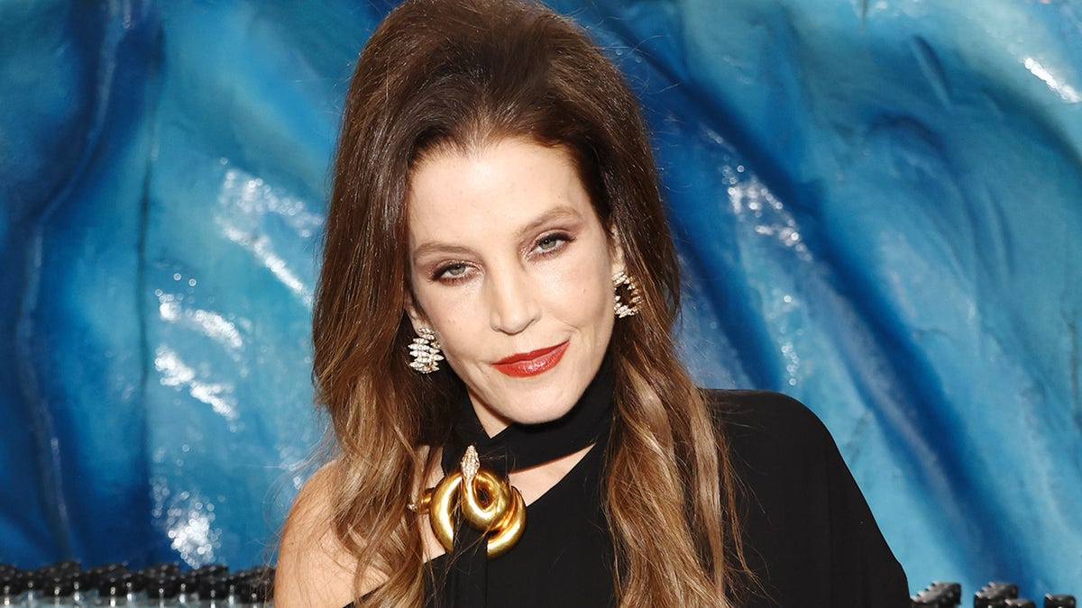 Lisa Marie Presley attends Golden Globe awards in LA