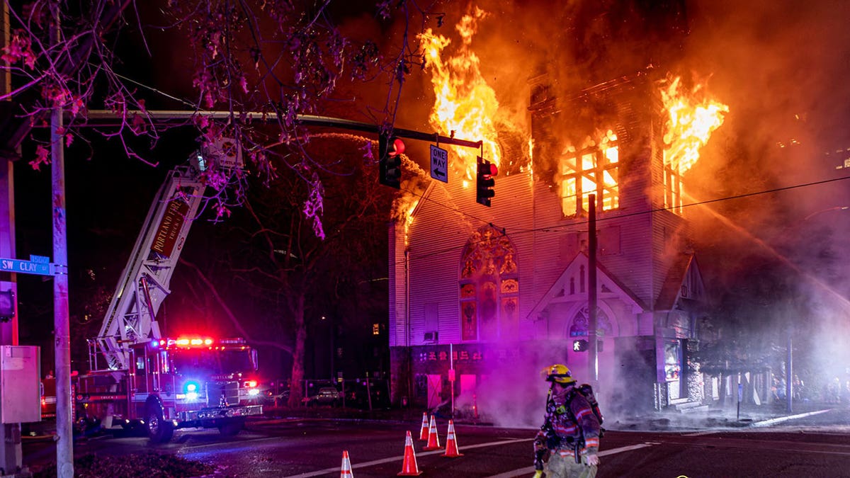 Portland church flames