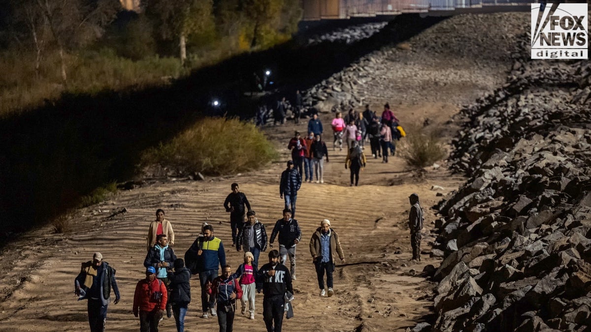 Yuma migrant influx strains community