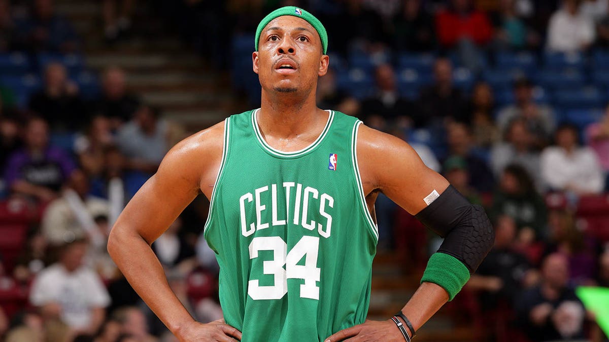 Paul Pierce on court