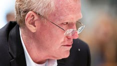 Alex Murdaugh implicates groundskeeper after murders, video shows