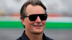 NASCAR legend Jeff Gordon has smart advice for everyday drivers