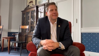 N.H. Gov. Sununu targets ‘woke policy’ but criticizes Florida Gov. Ron DeSantis‘ culture war tactics