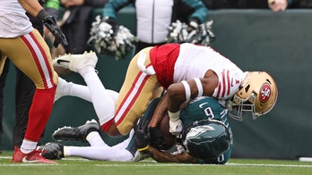 Eagles strike first after DeVonta Smith's incredible 'catch,' but replay disputes the grab