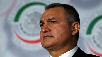 Fed prosecutor says police were 'armed mercenaries to take cartel money' in fmr Mexican top cop Luna's trial