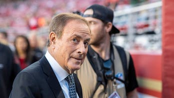 Al Michaels rebukes criticism of call in Jaguars' thrilling comeback victory over Chargers