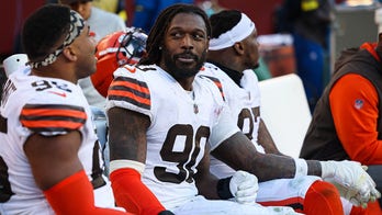 Browns’ Jadeveon Clowney apologizes to Myles Garrett, says comments were ‘completely misrepresented’