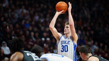 Duke star Kyle Filipowski punched in throat, vomits after Virginia Tech player hits go-ahead basket