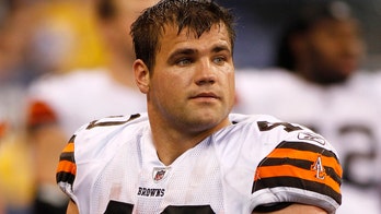 Former Browns star Peyton Hillis discharged from hospital after saving children from drowning, family says