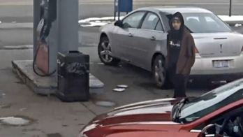 Detroit police looking for men seen on camera stealing car with baby inside