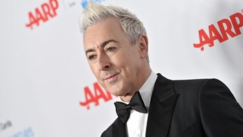 Alan Cumming says he 'broke the internet' after returning OBE honor caused international response