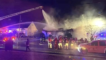 New Jersey house explosion leaves five firefighters injured