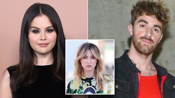 Selena Gomez reportedly dating Chainsmokers singer Drew Taggart after his split from Steve Jobs' daughter Eve