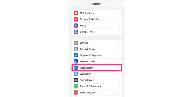 Buka di sini untuk mengubah ukuran font di iPhone Anda.