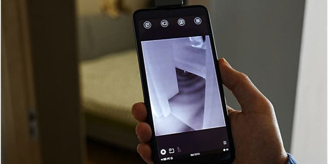 Kamera termal bisa berbahaya di tangan yang salah, yang berarti pengawasan di sekitar Anda semakin mendalam.
