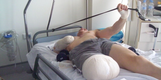 Another view of Paul de Gelder during his rehab and recovery.