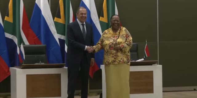 Russian Foreign Minister Sergei Lavrov and Foreign Minister of South Africa Naledi Pandor at news conference after talks in Johannesburg. (Reuters.)
